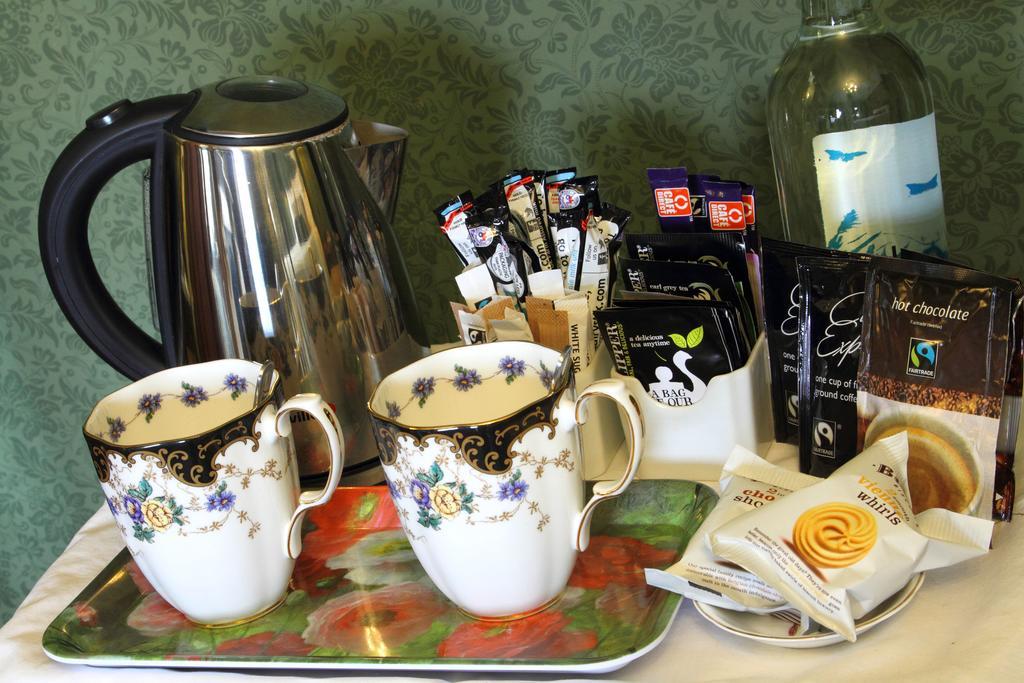 Victoria House Hotel Church Stretton Room photo